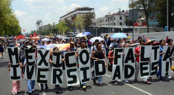ESTUDIANTES RECHAZADOS1