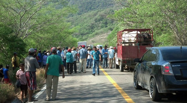bloqueo campesinos1