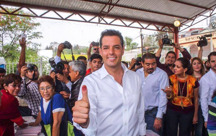 alejandro mutar voto