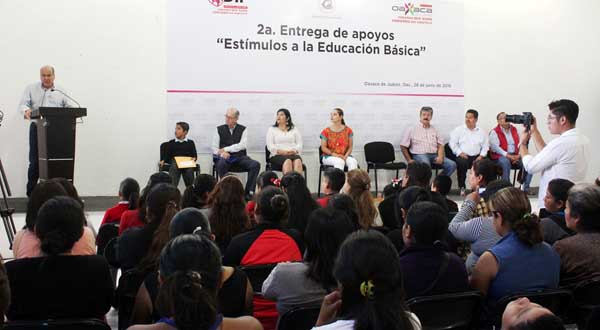 estimulos educación1