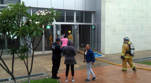 incendio polideportivo2