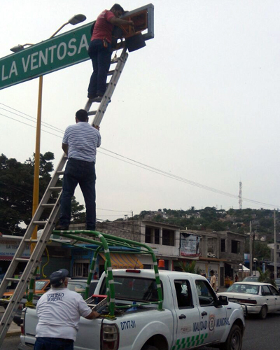 rehabilitan semaforos1