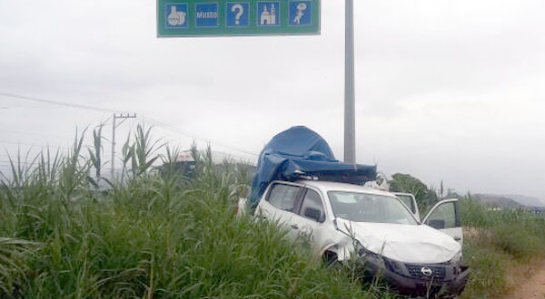 camioneta accidentada