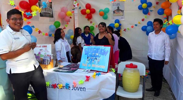 Realizan Feria De Salud Para Jóvenes Oaxpress 2753