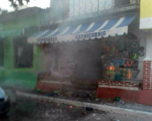 explosion-huatulco1