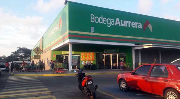 Podrían clausurar Bodega Aurrera por incumplimiento - OaxPress